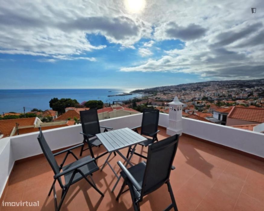 Casa com 2 quartos - localizado em Funchal