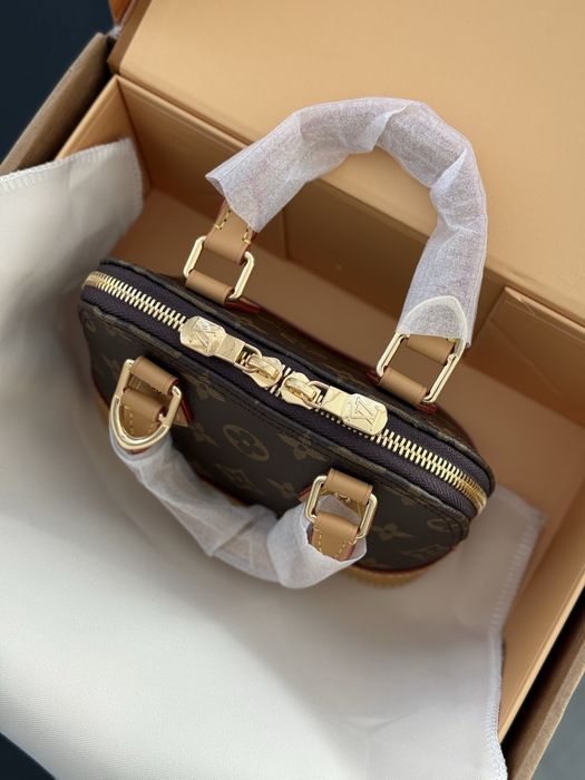 Сумка LV Louis Vuitton Nano Alma Bag