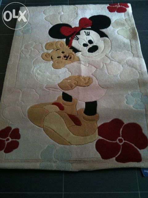 Tapete da Minnie Mouse para quarto de Criança