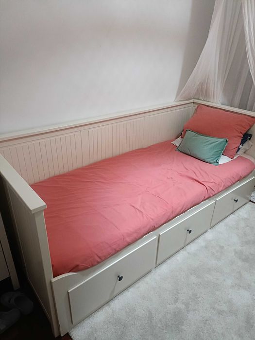Cama Hemnes IKEA