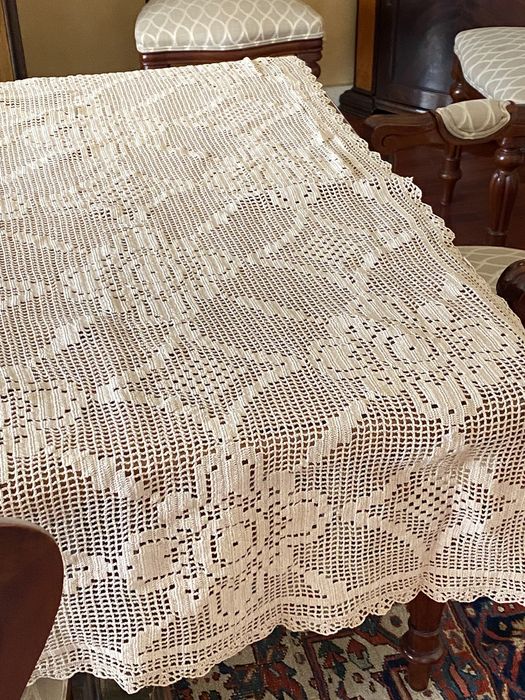 Toalha de mesa em croché