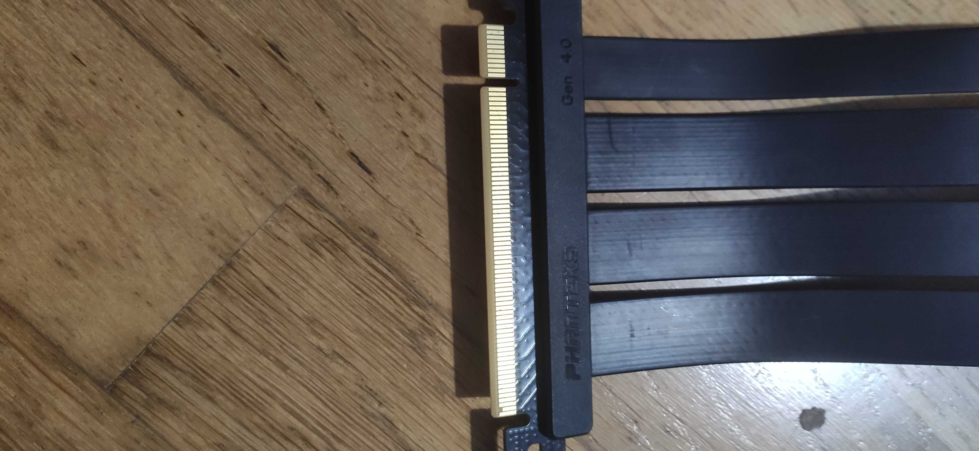 Card Riser Phanteks PCI-E 4.0 x16, 90º, 22cm