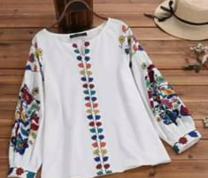 Bluzki damskie w stylu FOLK