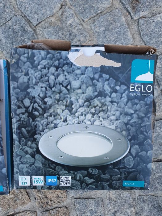 Candeeiro de chão novo