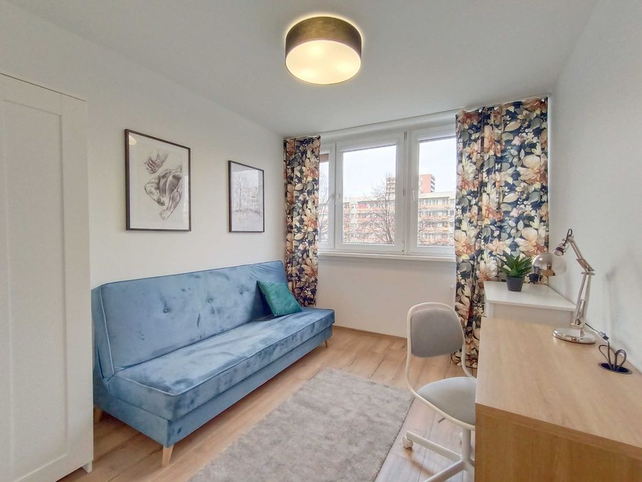 Pokój 1 os w mieszkaniu 3 pokoje, po remoncie, ul. Bobrza 18/Popowice