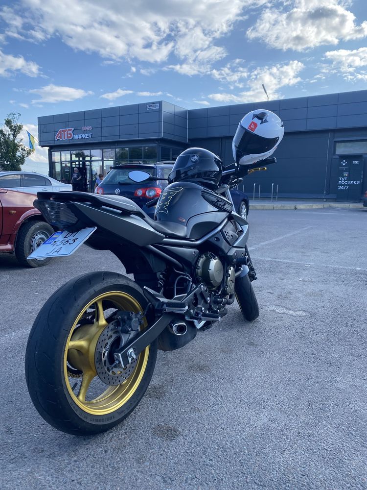 Yamaha xj6n
