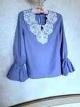 Śliczna bluzeczka Vintage gipiurowy dekolt Baby Blue Booho Reserved M