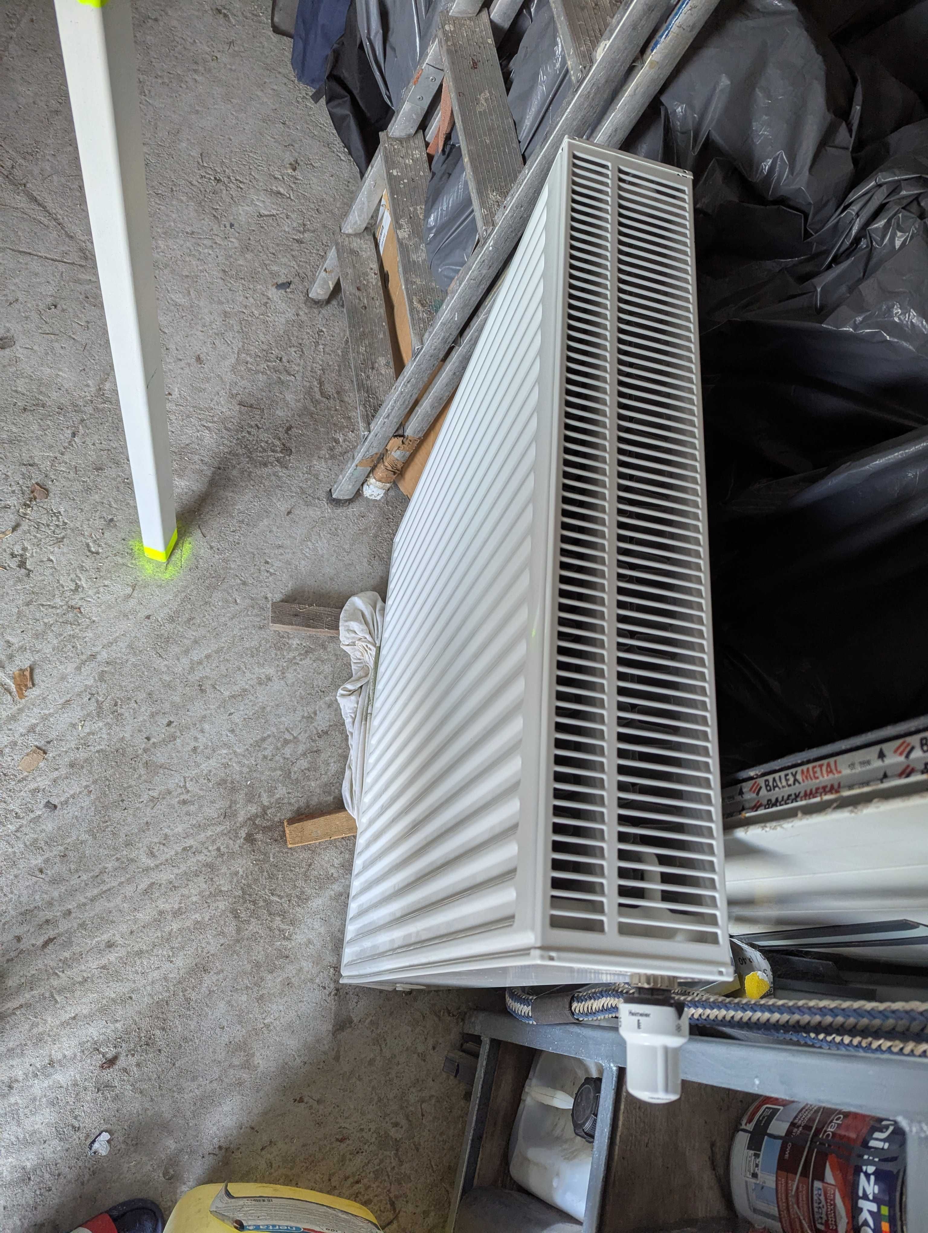 Grzejnik Purmo CV33 900x800 dolny prawy