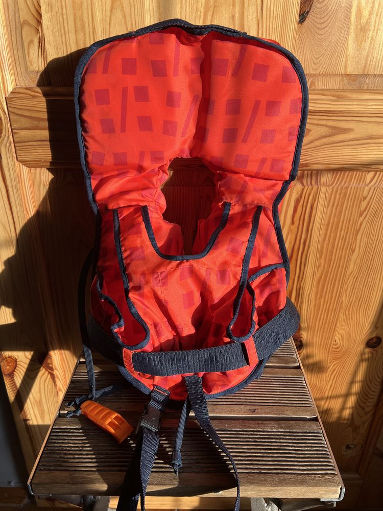 Sprzedam dzieciencą kamizelkę ratunkową HELLY HANSEN 5-15 kg