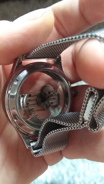 Наручний скелетон