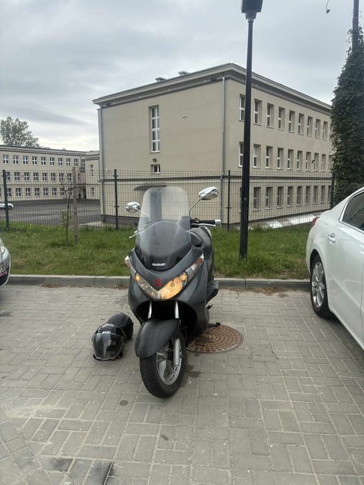 Suzuki burgman 125
