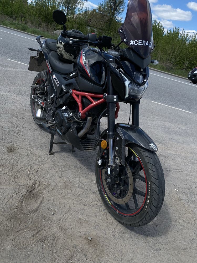 Мотоцикл Lifan sr200