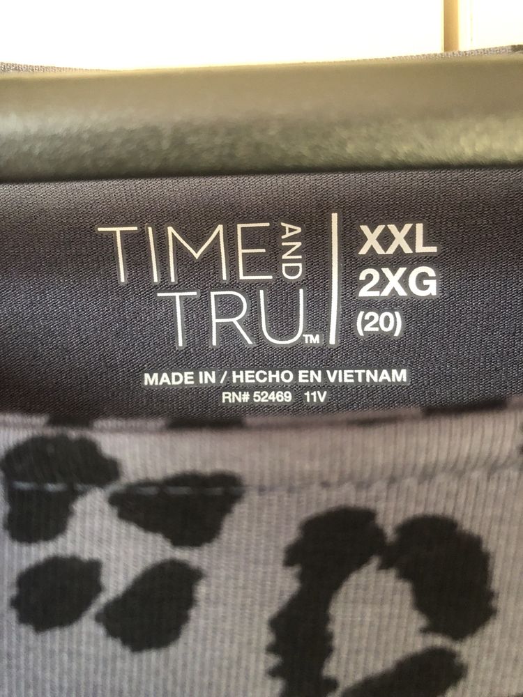 Dzianinowa sukienka wzór zwierzęcy centki Time and Tru xxl casual