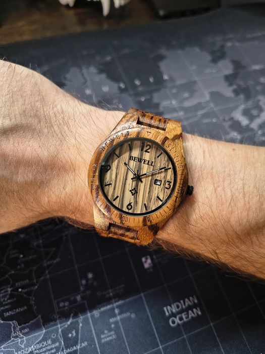 Zegarek drewniany Bewell, 44mm