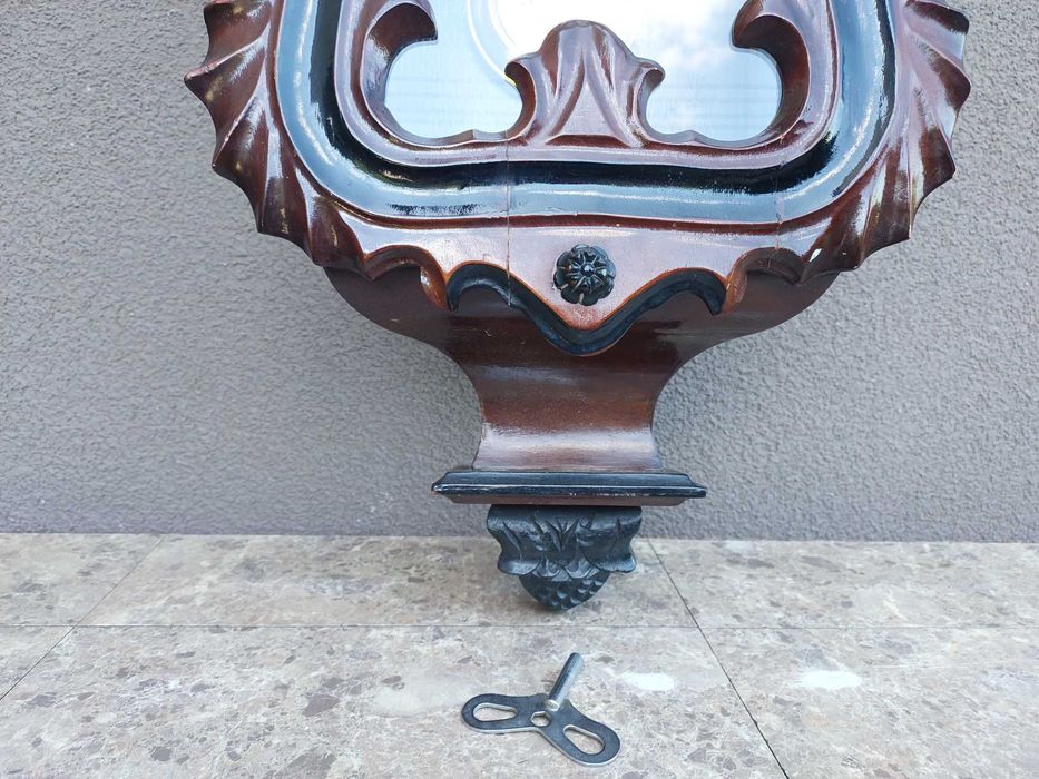 Duży zegar ścienny sprawny bogato zdobiony Korea film E140