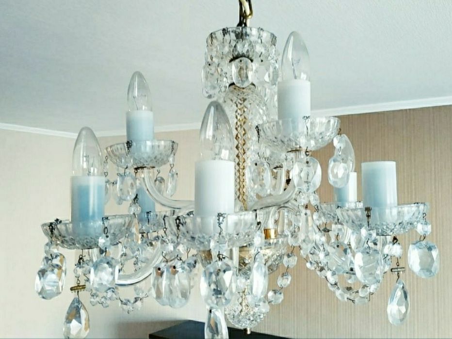 Люстра кришталева
