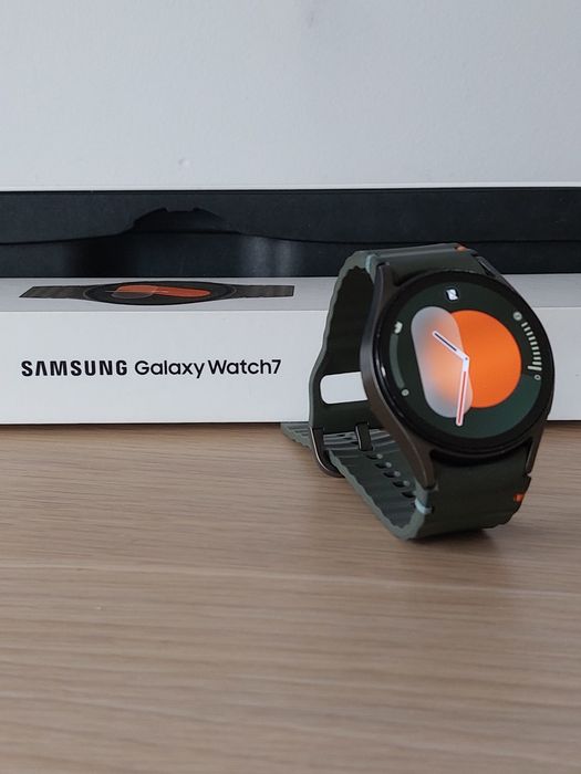 Samsung Galaxy Watch 7 40mm Zielony Bardzo Dobry Stan