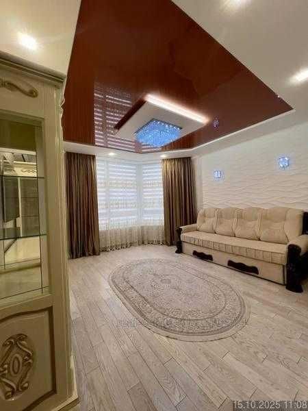 Оренда 3 кім, дворівневої квартири вул. Щепова 
Вул. Малоголосківська