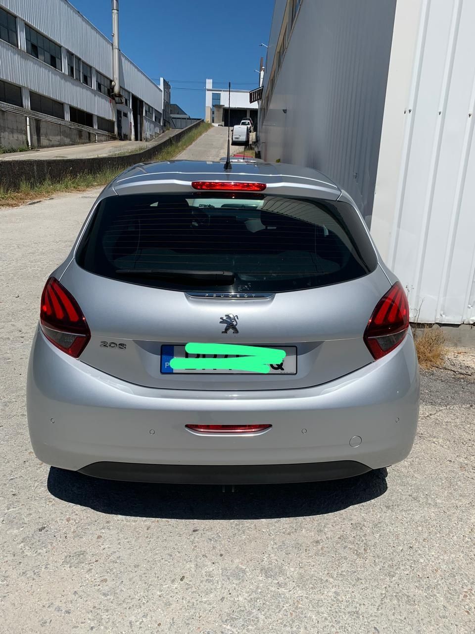 Peugeout 208 1.2 Puretech 82cv