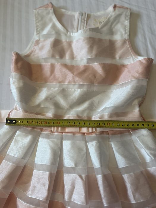 Sukienka dziewczęca btween śliska