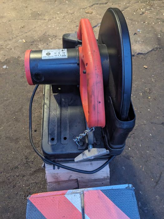 Yato YT-82181 Przecinarka do metalu ukośna piła pilarka