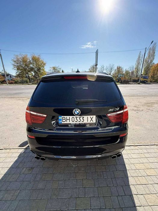 Официальный BMW X3 M-Paket 2.0 дизель 2017 год (MAXIMAL)
