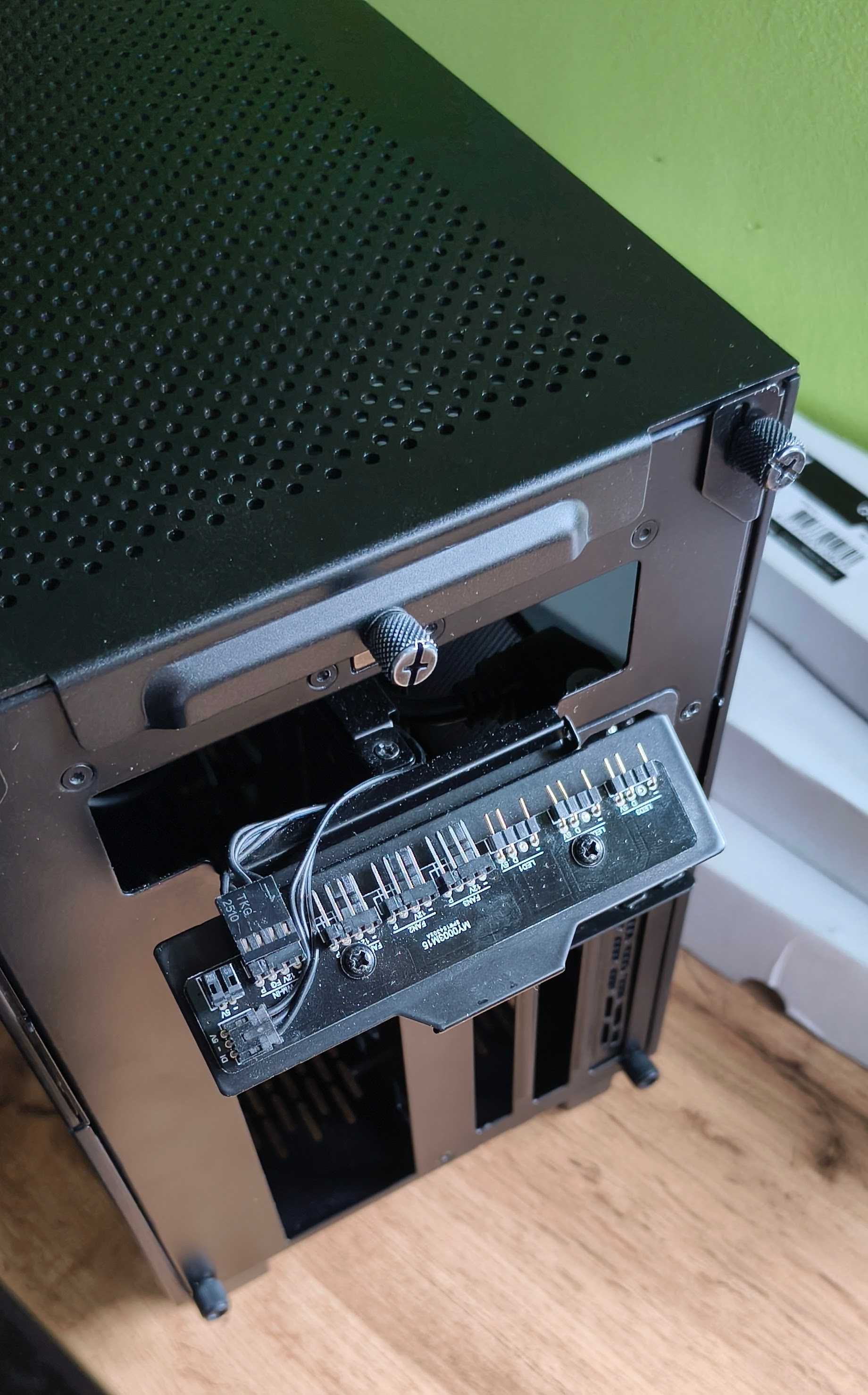 Obudowa itx Lian Li Q58