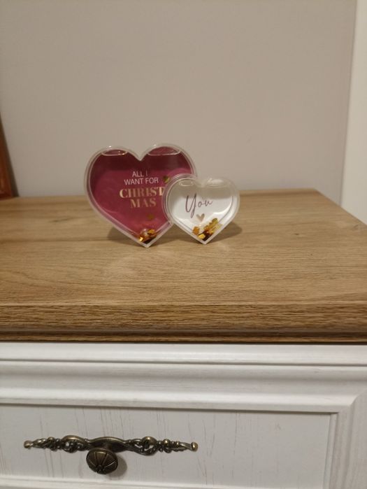 Продам новий чудовий сувенір та рамку для фото