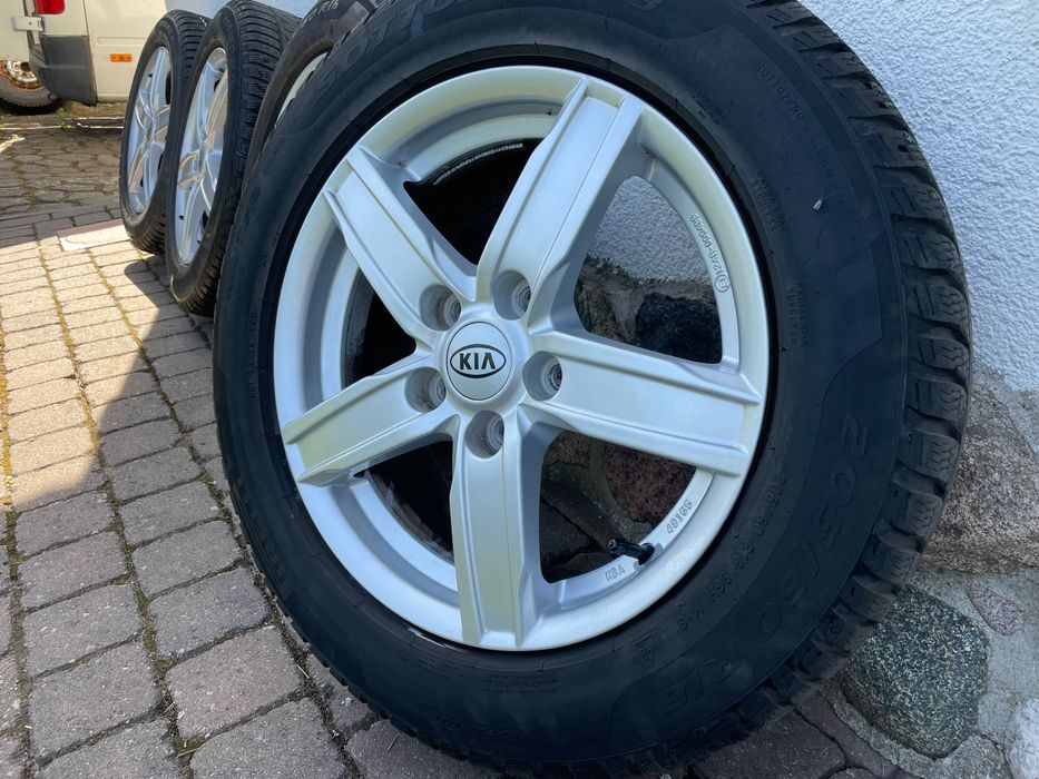 Koła felgi Kia Hyundai 5x114,3 zima 205/60/16