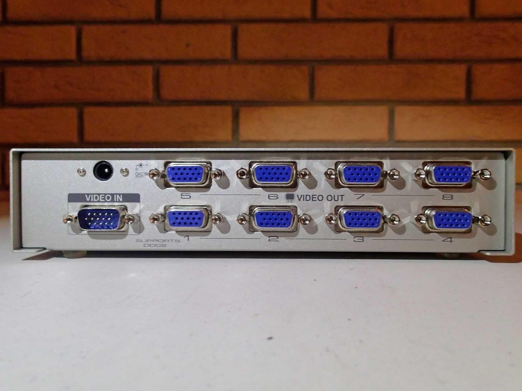 Rozdzielacz 8 port Video Splitter ATEN/ 1 to 8 VGA Duplicator VS-98A