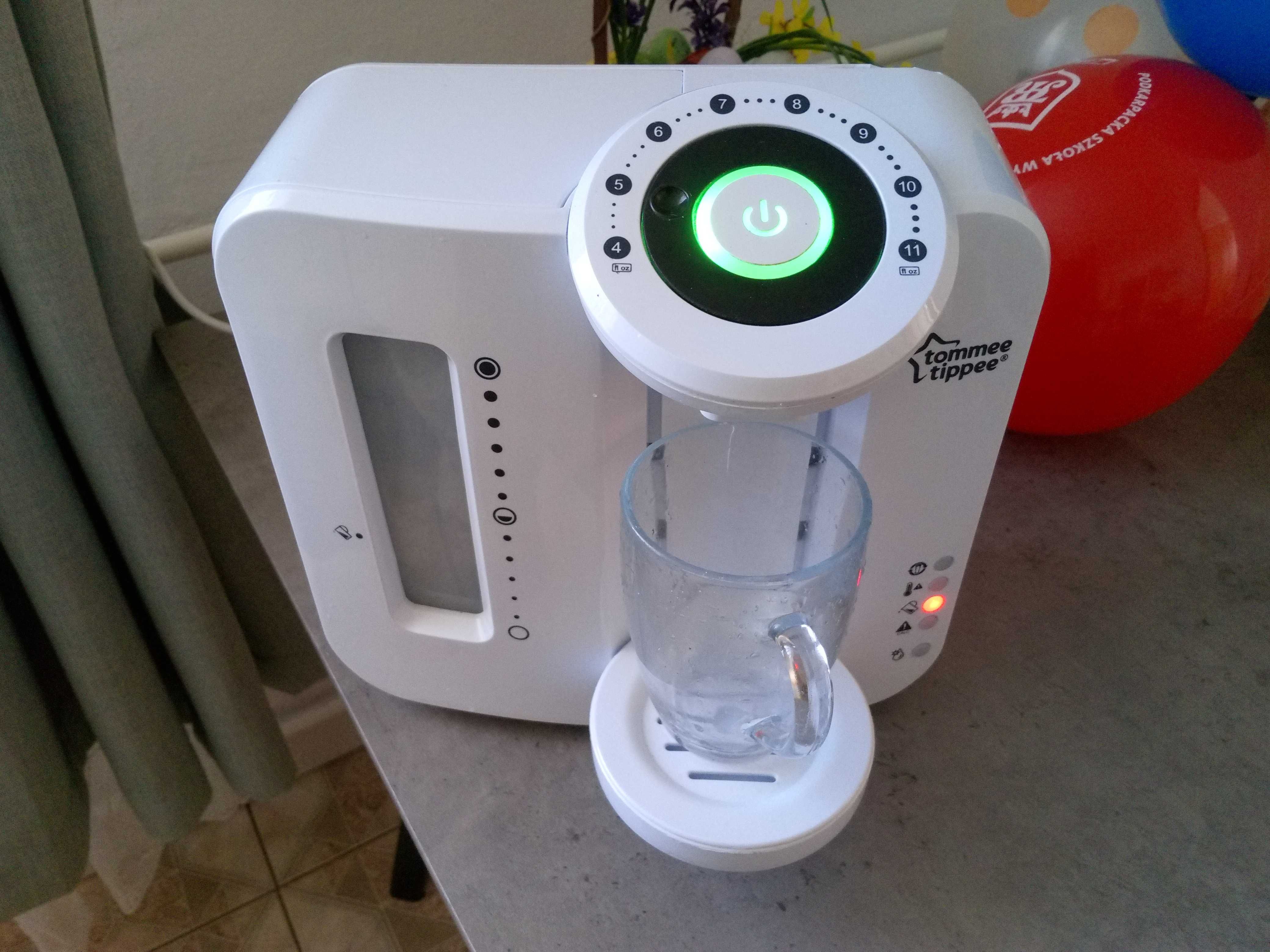 Automat do mleka + 2 nowe butelki  + termos - Tommee Tippee