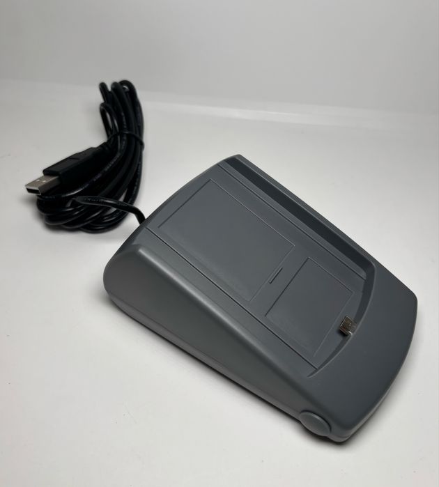 Podstawka (cradle) do czytnika kart DIGIPASS® 870 VASCO