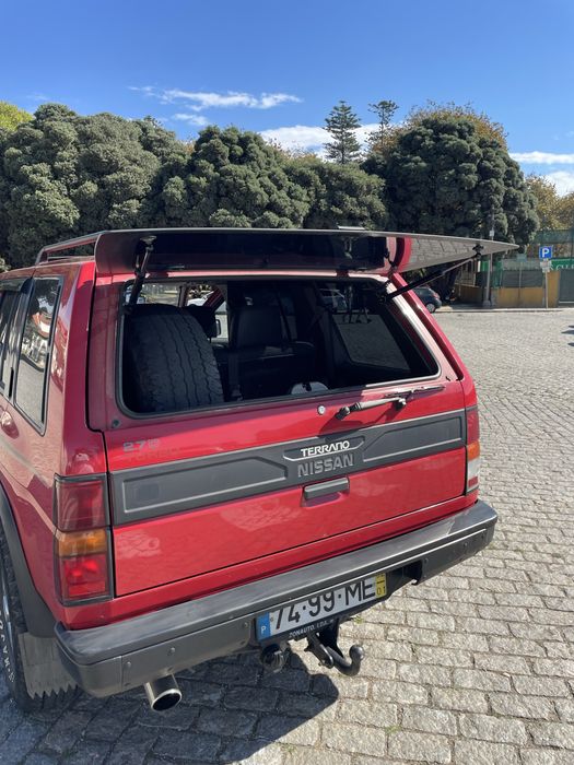 Nissan Terrano 1