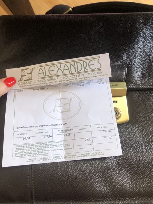 Pasta executivo em pele