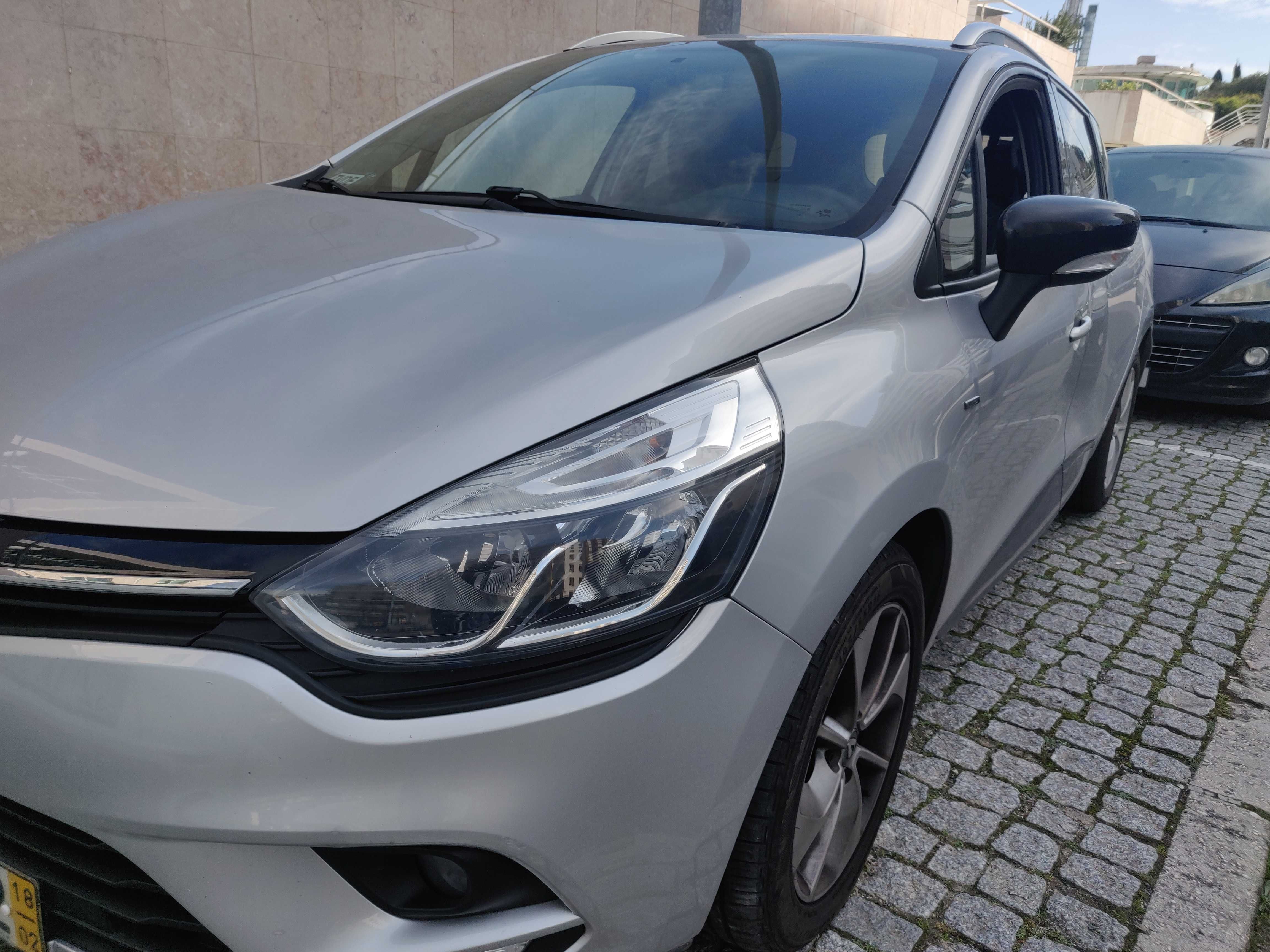 Renault Clio carrinha - muito bem estimada