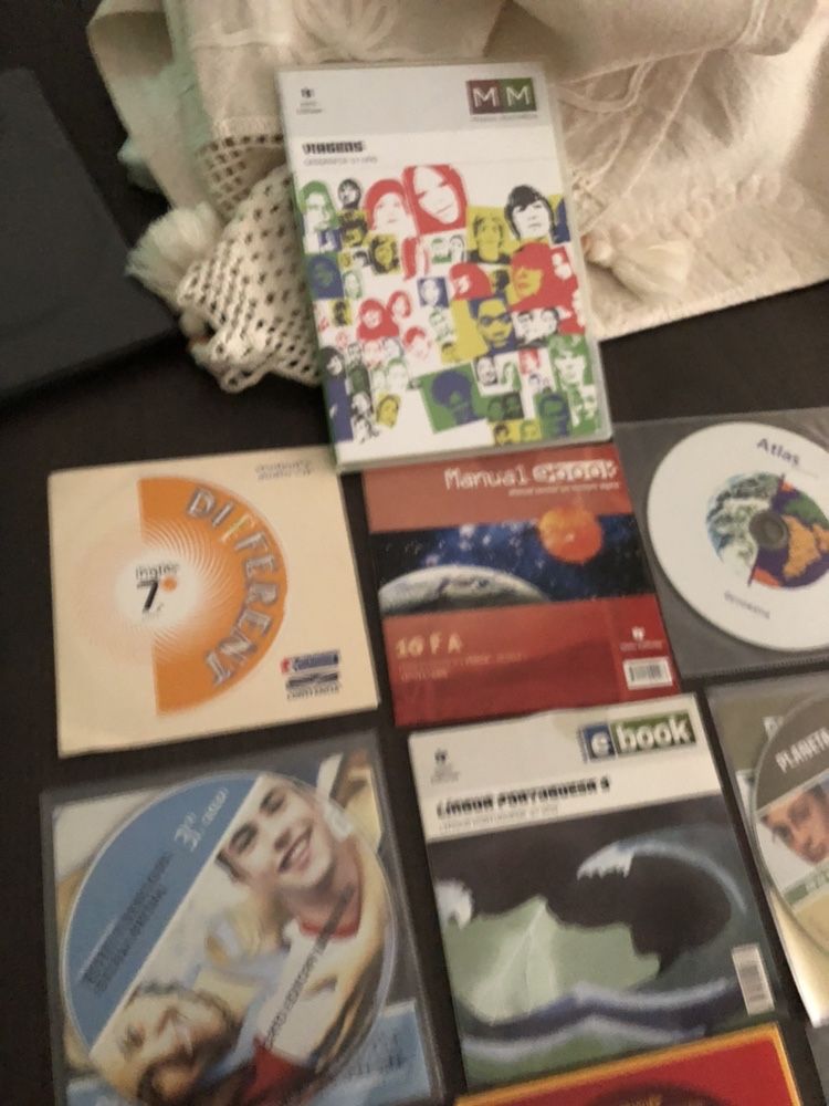 CD’s escolares da porto editora entre outros, do 7 ano ate ao 12