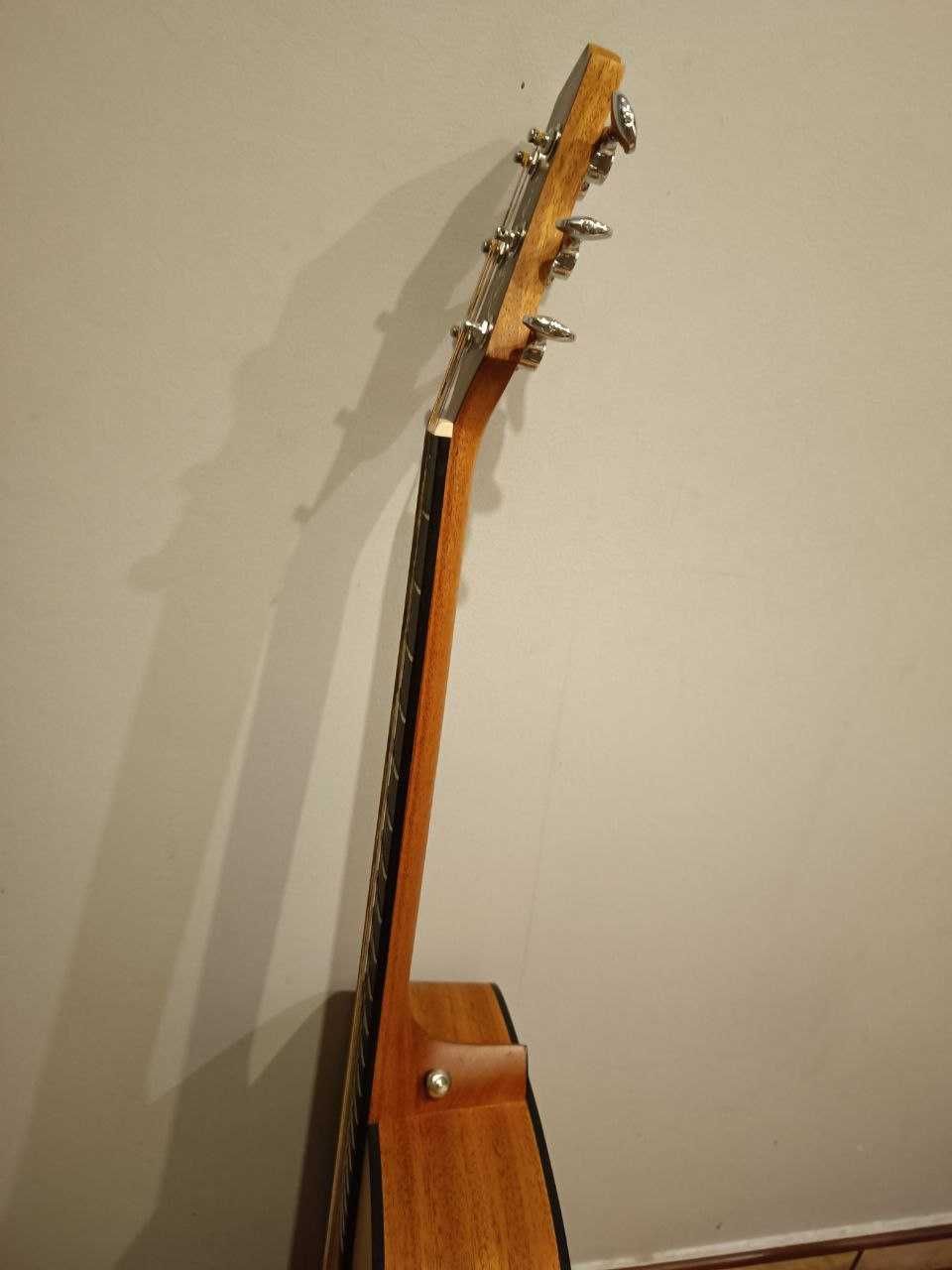 Gitara akustyczna "Rando"