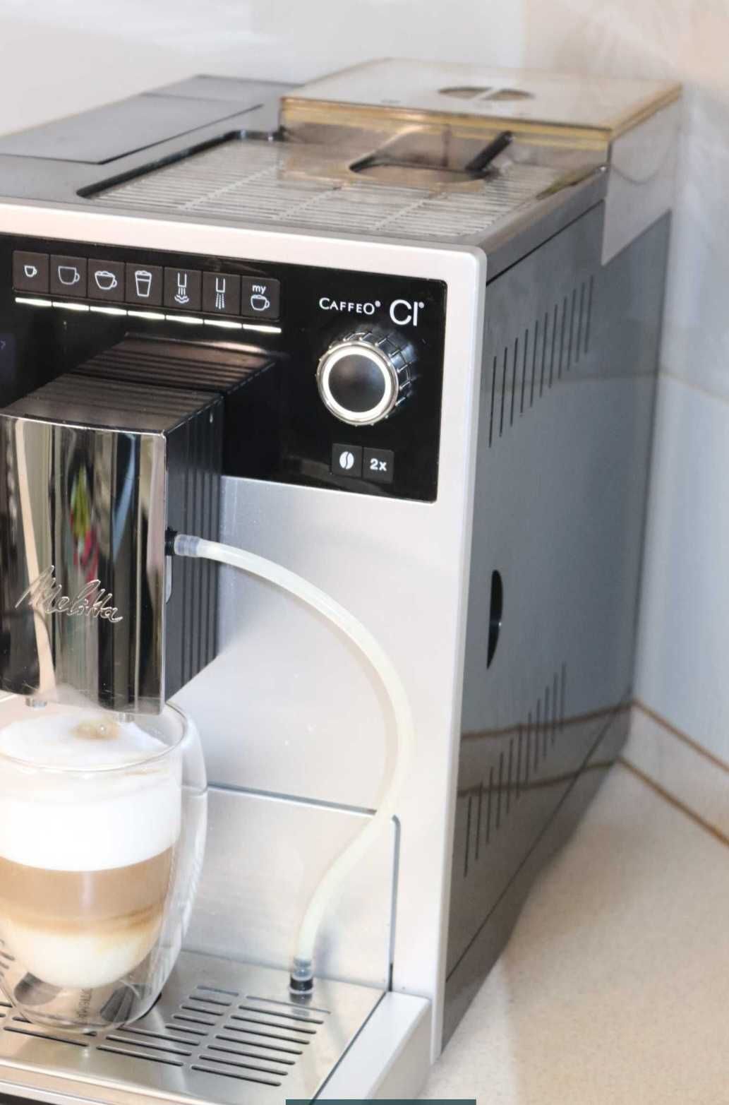 Кофемашина кофеварка Мелита Melitta Caffeo CI белая Latte Cappuccino