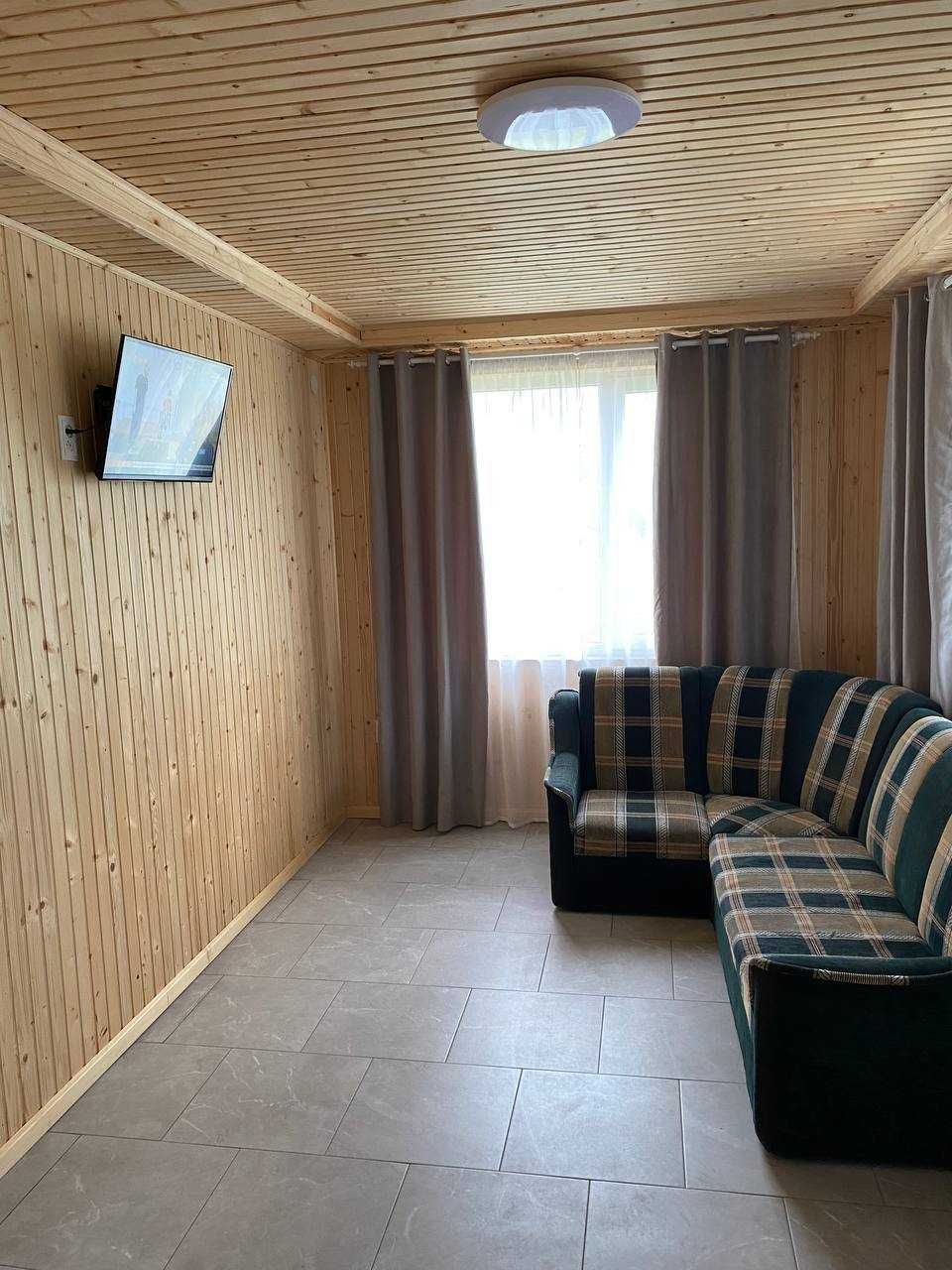 Будинок біля річкиДністер, 4 спальні, басейн, барбекю, Wi-Fi
