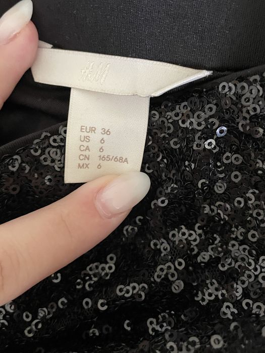 Чорні штани з паєтками H&M • Розмір 36 (S)