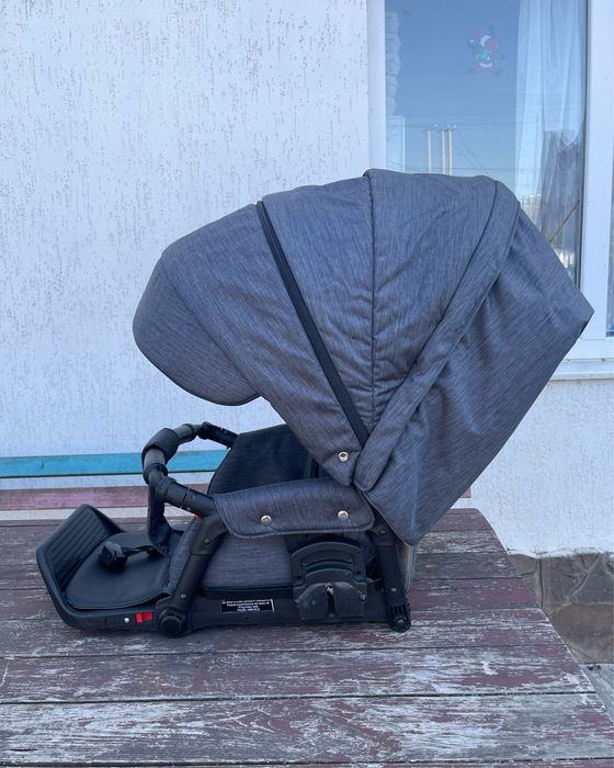 Коляска 2 в 1 adamex chantal в сірому кольорі