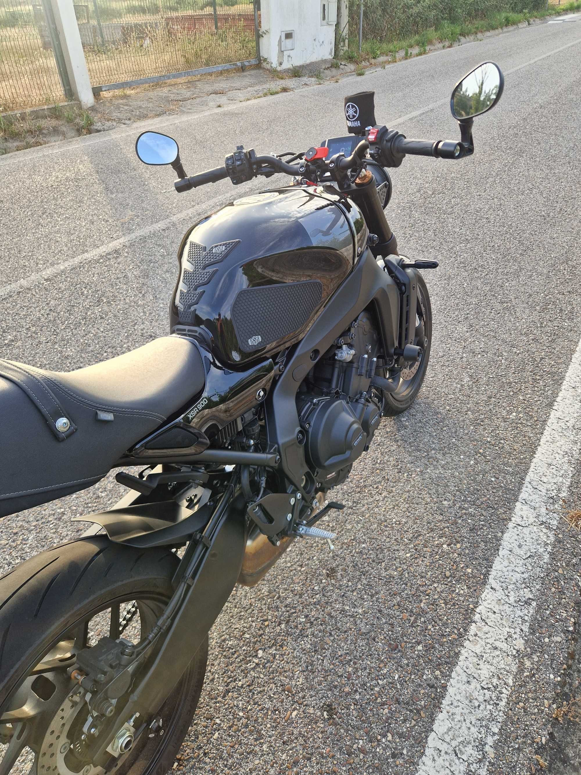 Yamaha Xsr 900 Midnight Black