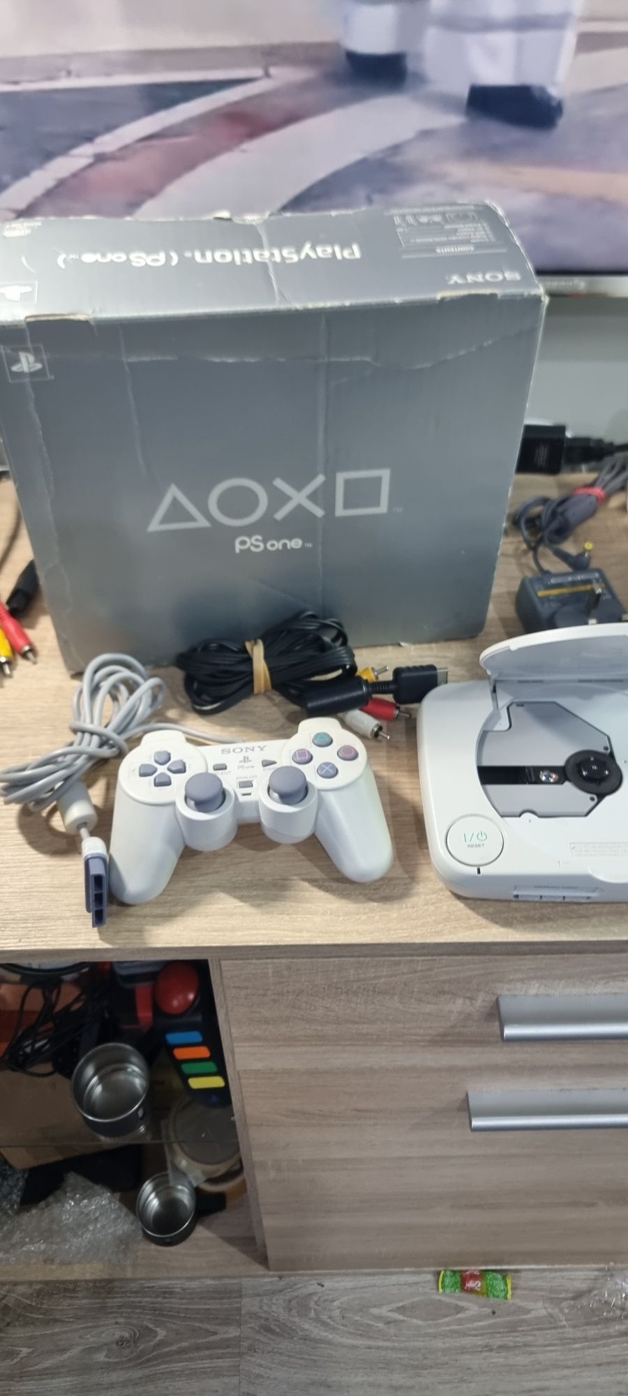 PlayStation one slim pudełko gra