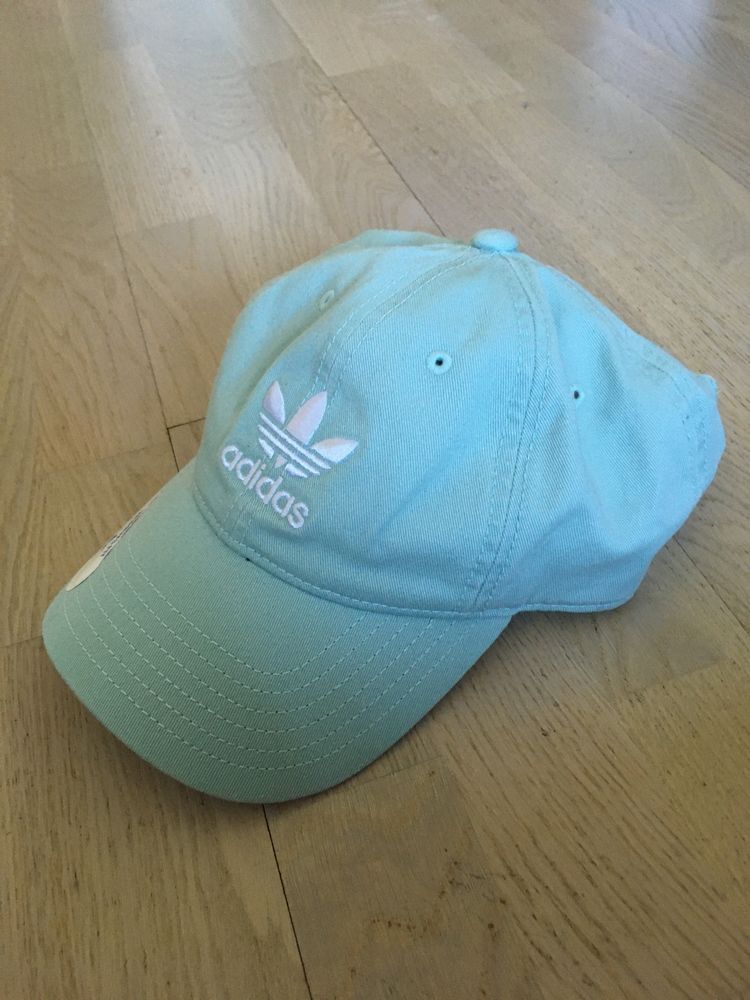 Czapka z daszkiem Adidas NOWA