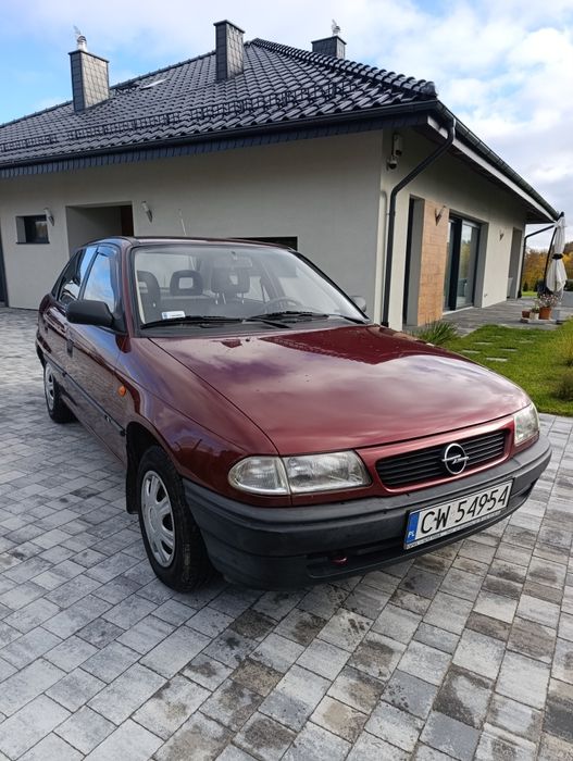 Opel Astra 1 właściciel 1.4