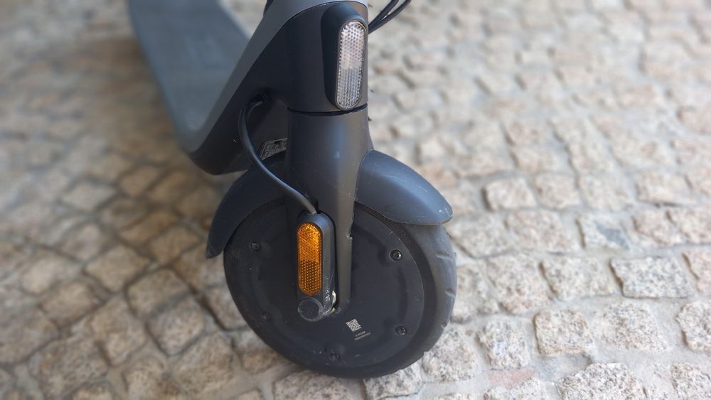 Trotinete Elétrica Segway Ninebot E2