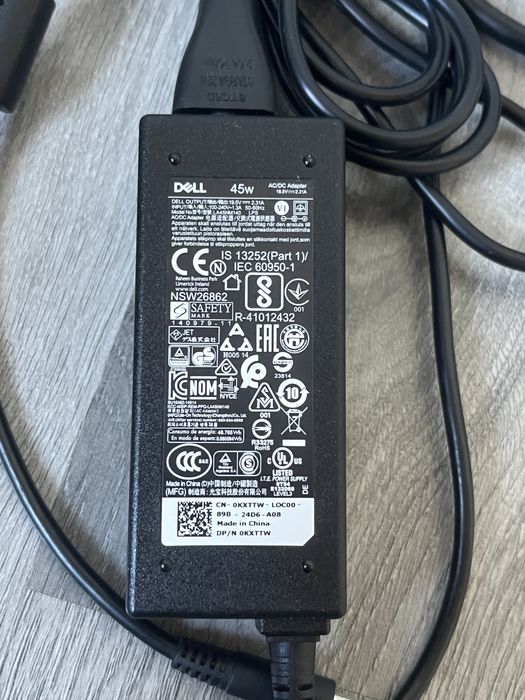 Зарядний пристрій для ноутбука Dell
