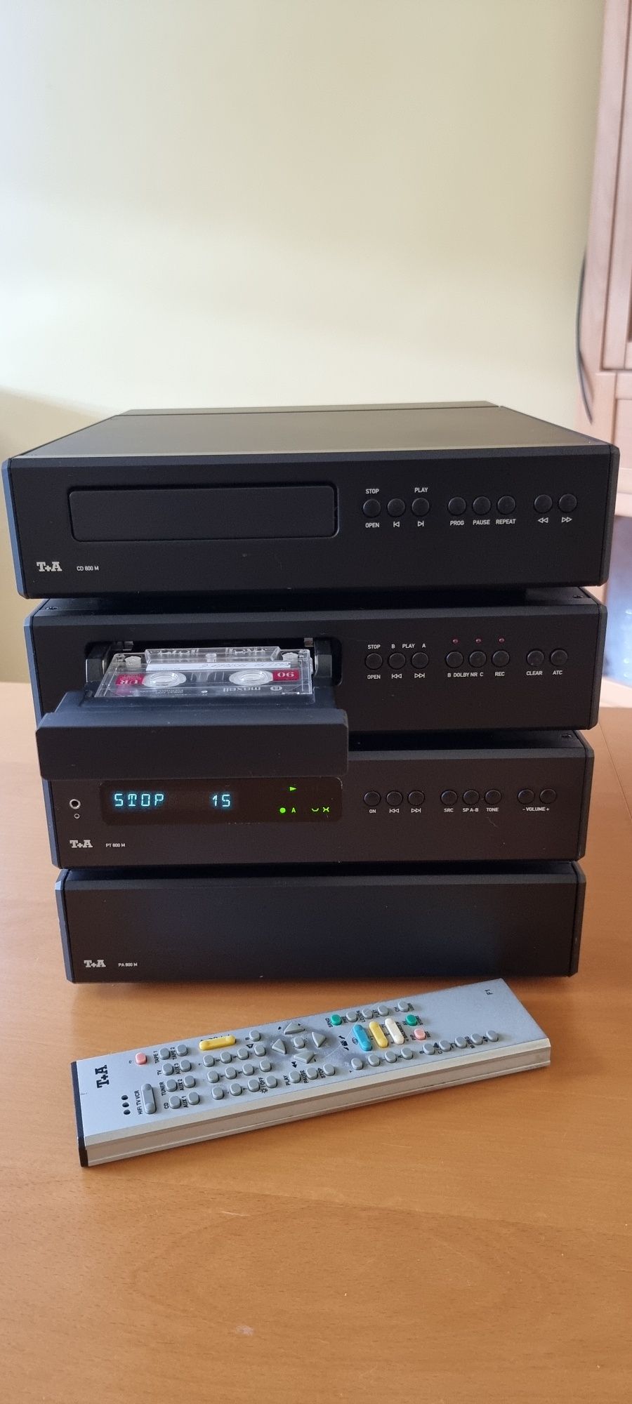 T+A Audiofilski Zestaw Audio.