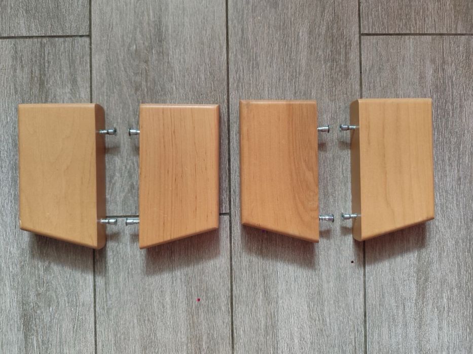 Широкі ніжки для комода