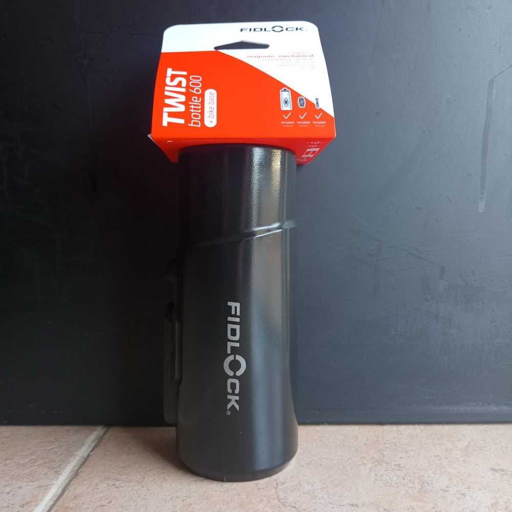 Bidon de Bicicleta 600 Fidlock TWIST + Base para bicicleta